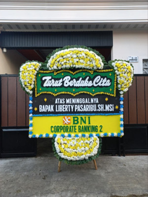 Papan Bunga Duka di Muara Bengkal